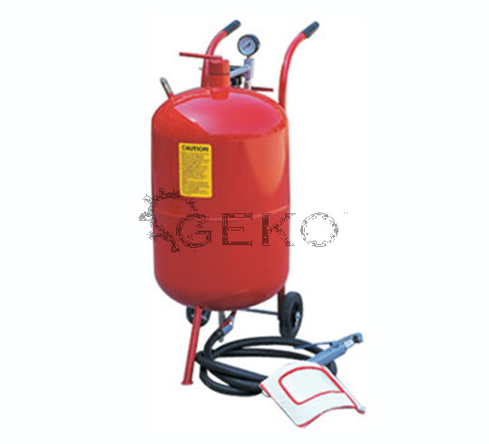 GEKO Sandstrahlgerät 38 Liter Fassungsvermögen
