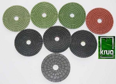 Set besteht aus 7 Polierpads Ø 125 mm, nass und 1 Buff Polierpad