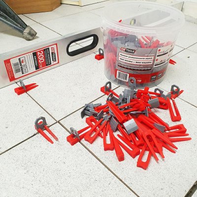 AWTOOLS Fliesenausgleichssystem ST 1,5mm 400 Stück (Klips 7-15mm)